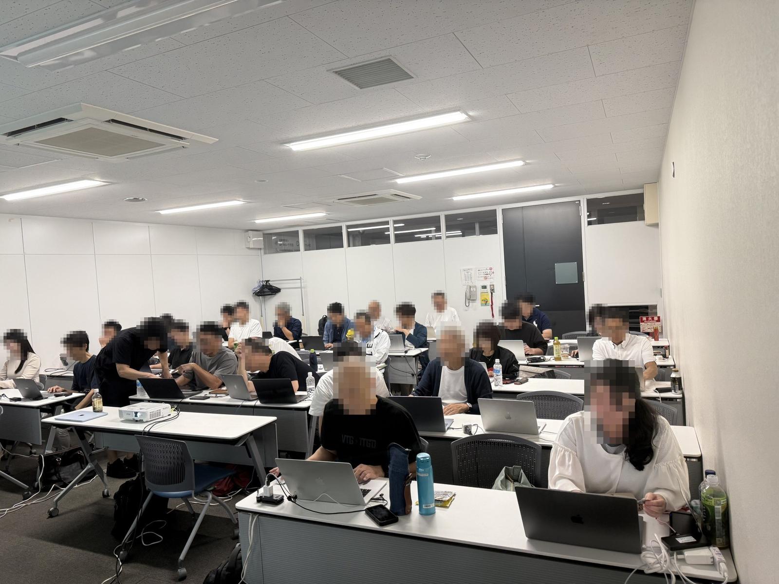 地獄のAI合宿の様子
